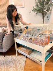 Hammy adore sa nouvelle cage !